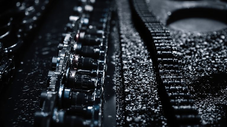 Timing Chain vs Wet Belt on EcoBlue: Which Is Better?